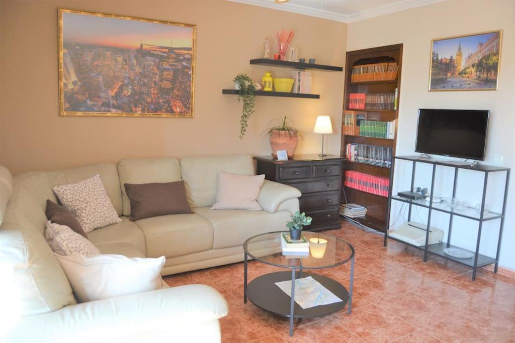 El Apartamento De Trini Sevilla Exteriör bild