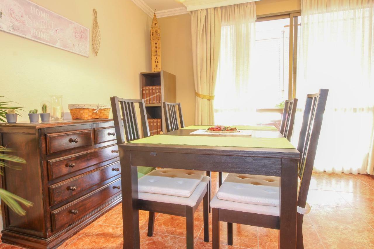 El Apartamento De Trini Sevilla Exteriör bild