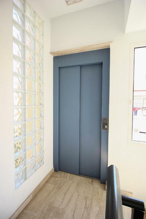 El Apartamento De Trini Sevilla Exteriör bild